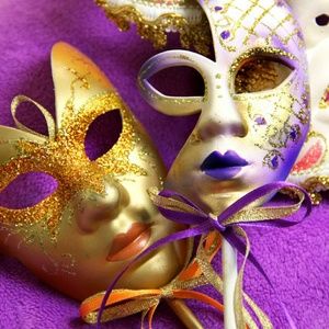 Meet your Posher, Mae